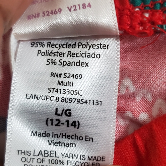 Christmas ๐ Pajama Set - Picture 8 of 12